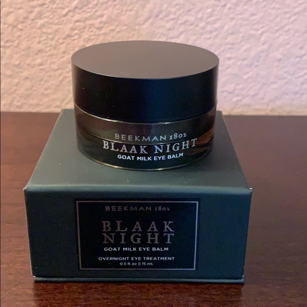 Beekman 1802 Blaak Night goat milk eye balm